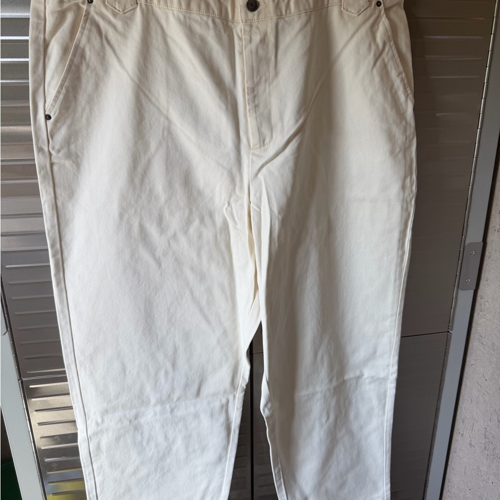 Women’s Future Collective Cream Straight-Leg Pants High Rise
